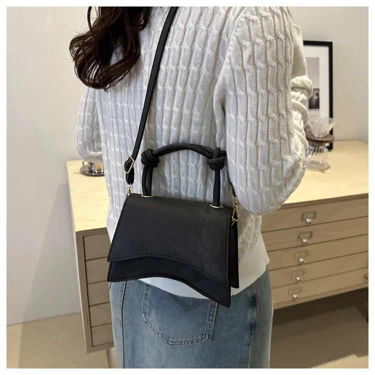 Vellorabags™ Women's Shoulder Bag Pure Color Trendy Crossbody Bag Simple Casual Diagonal Bag Small Square Bags for Autumn bolsos