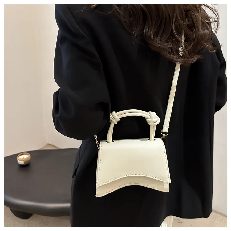 Vellorabags™ Women's Shoulder Bag Pure Color Trendy Crossbody Bag Simple Casual Diagonal Bag Small Square Bags for Autumn bolsos