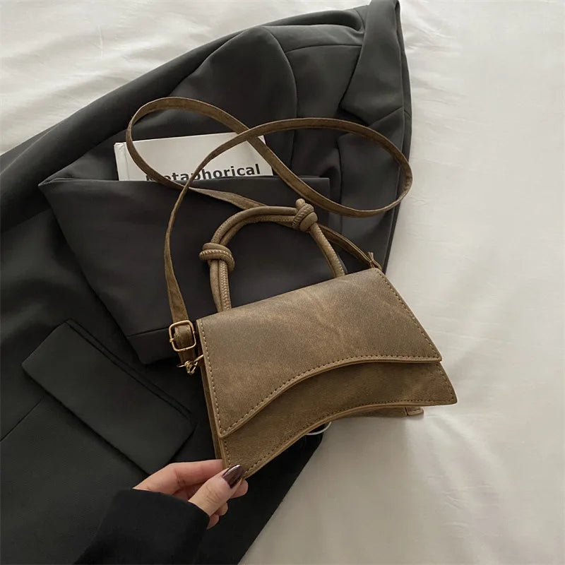 Vellorabags™ Women's Shoulder Bag Pure Color Trendy Crossbody Bag Simple Casual Diagonal Bag Small Square Bags for Autumn bolsos