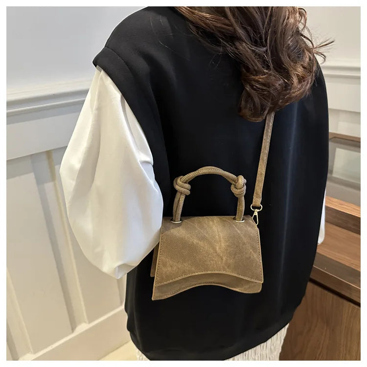 Vellorabags™ Women's Shoulder Bag Pure Color Trendy Crossbody Bag Simple Casual Diagonal Bag Small Square Bags for Autumn bolsos