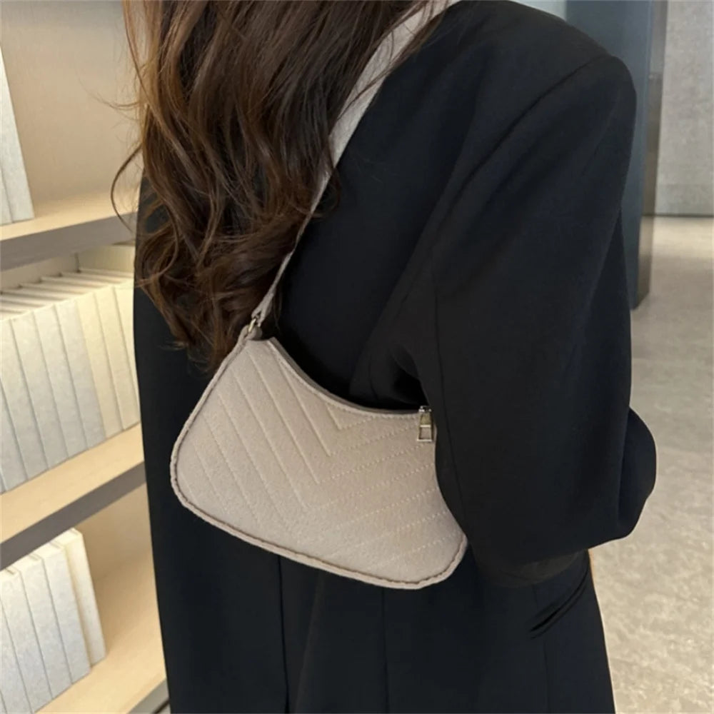Vellorabags™ New Brand Women Retro Bag Simple Fashion Crossbody Bag