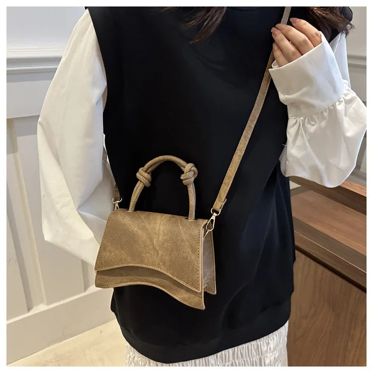Vellorabags™ Women's Shoulder Bag Pure Color Trendy Crossbody Bag Simple Casual Diagonal Bag Small Square Bags for Autumn bolsos