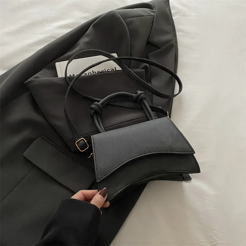 Vellorabags™ Women's Shoulder Bag Pure Color Trendy Crossbody Bag Simple Casual Diagonal Bag Small Square Bags for Autumn bolsos